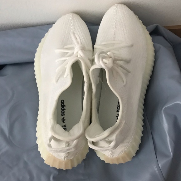Yeezy Creams size 11 DS - Picture 3 of 3